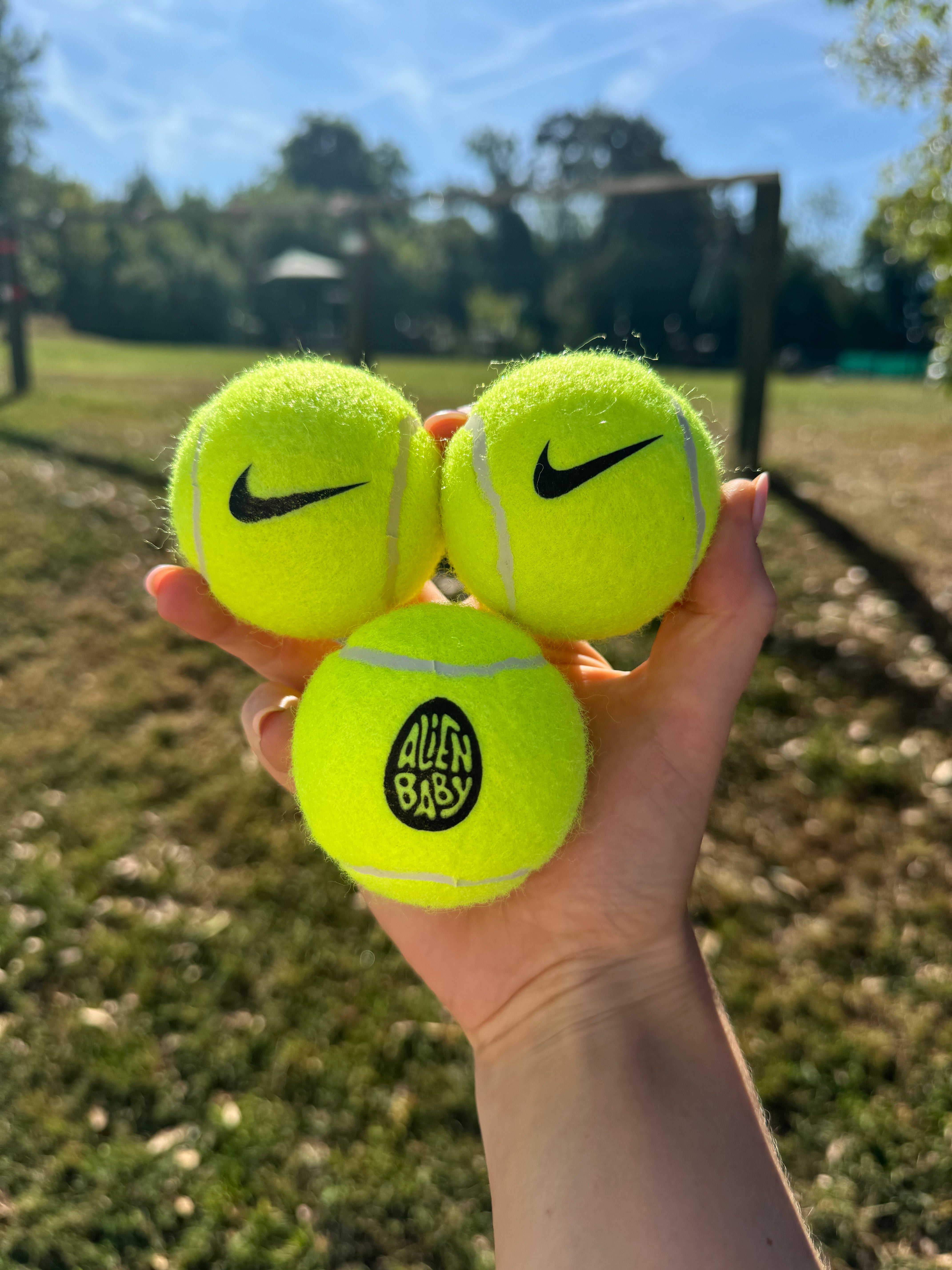 Add your own logo to padel balls
