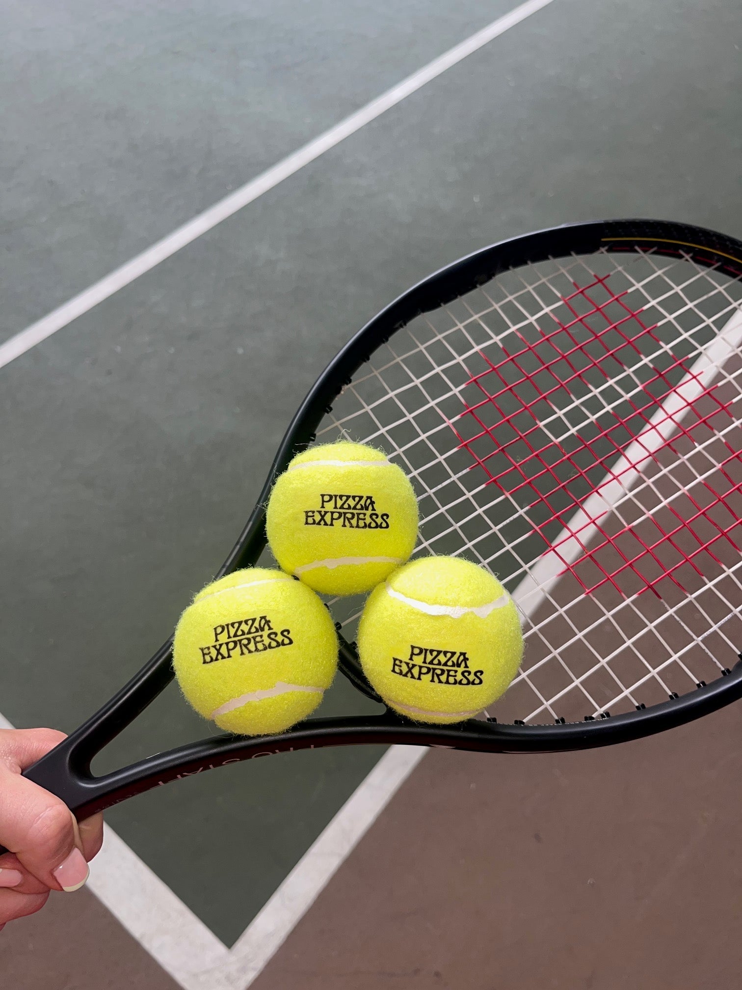 Add your own logo to padel balls