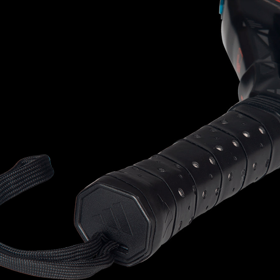 adidas Metalbone 2026 – Ale Galán